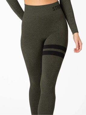 Stronger Power Forrest Green Marled Seamless Athletic Leggings